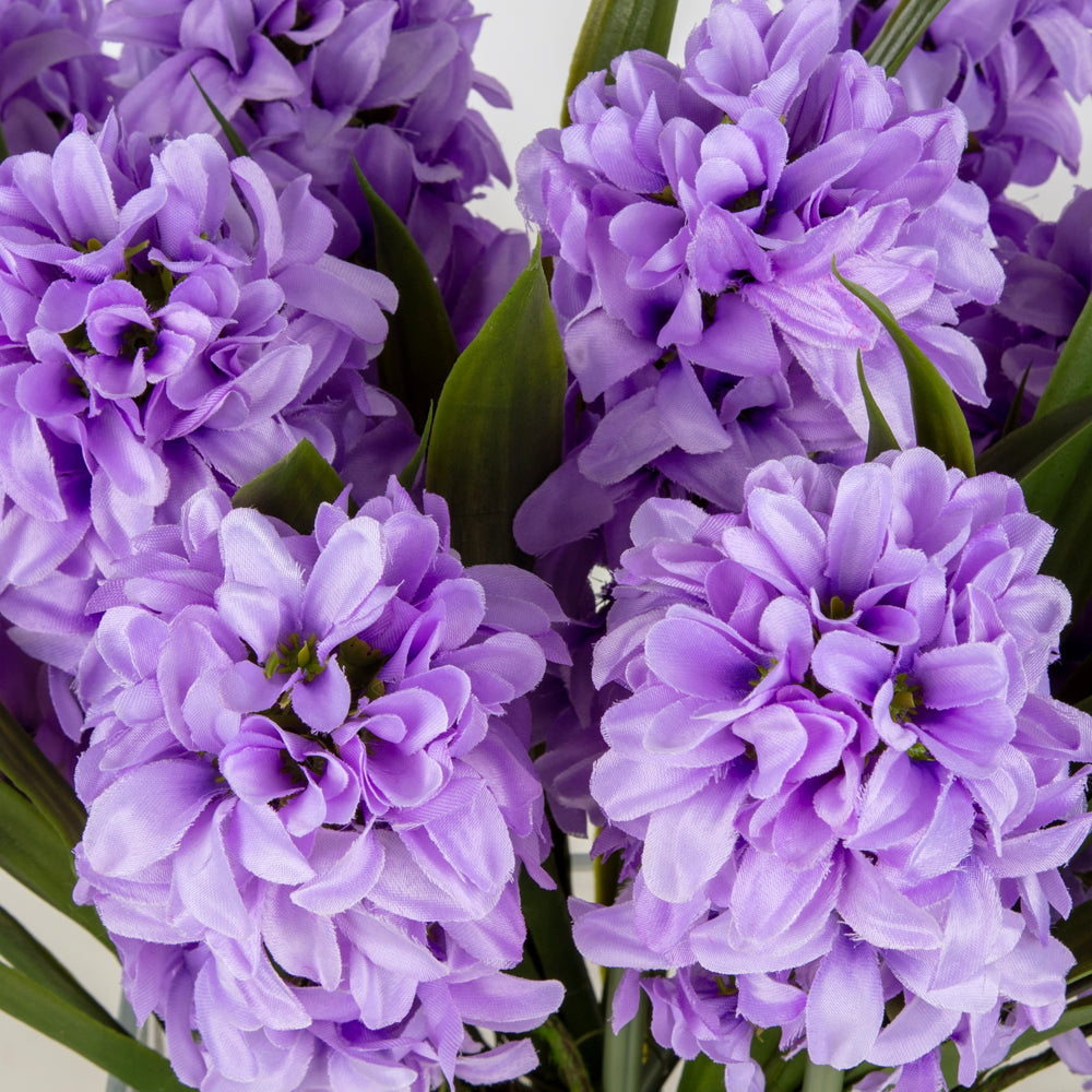 Mor Sümbül Aranjmanı – Silindir Cam Vazoda