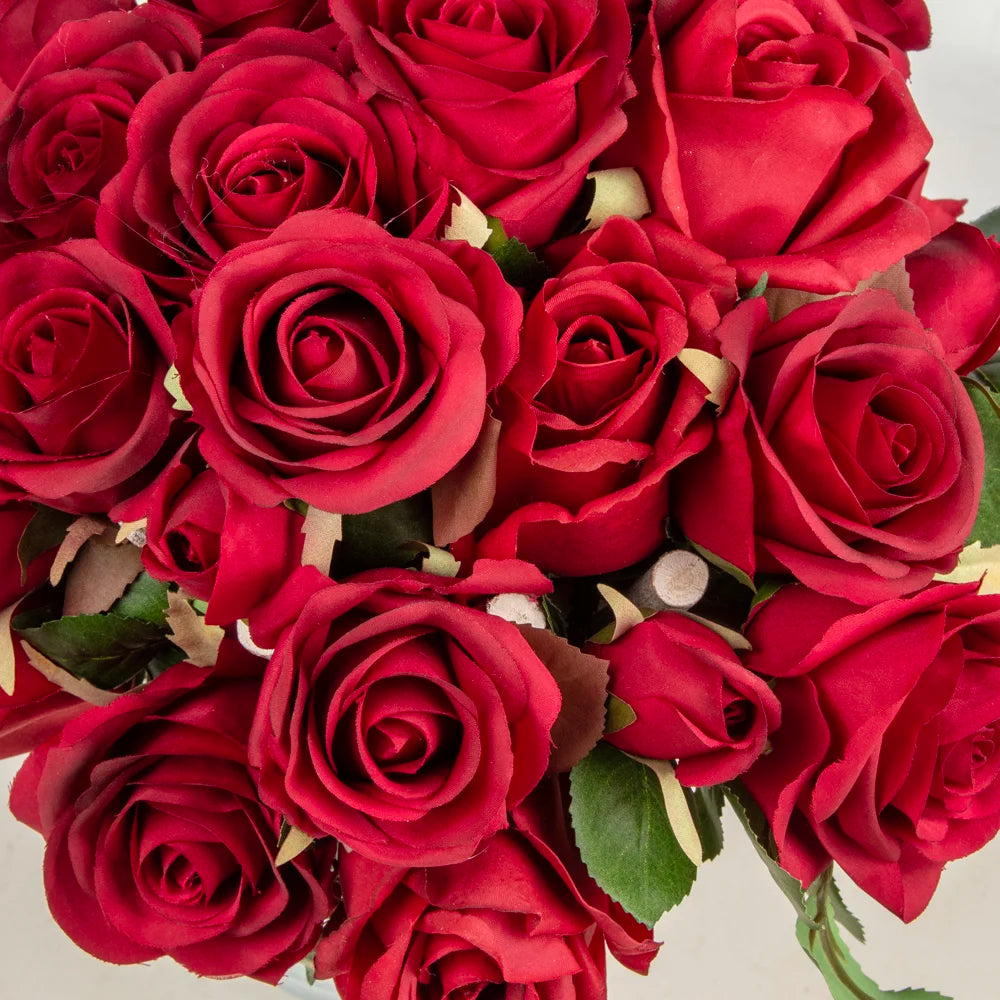 Kırmızı Gül Aranjmanı – Silindir Cam Vazoda