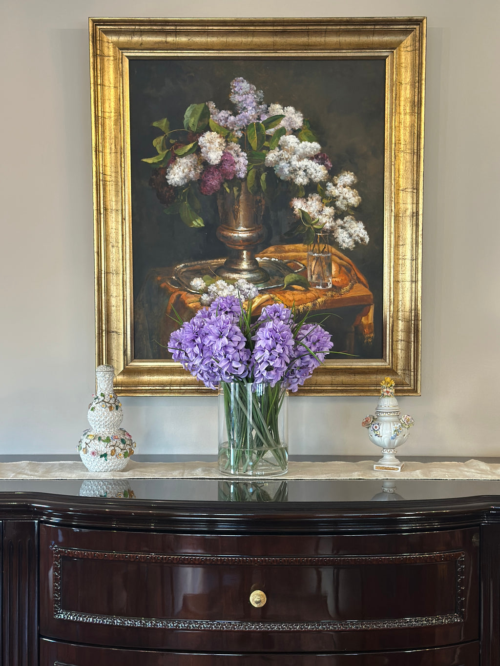 Mor Sümbül Aranjmanı – Silindir Cam Vazoda